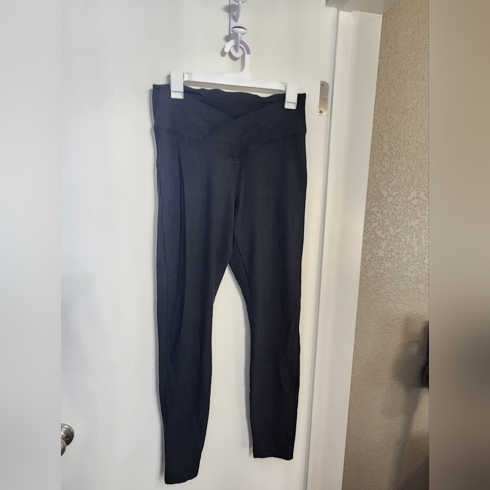 PINK Victoria's Secret Black Leggings Size L